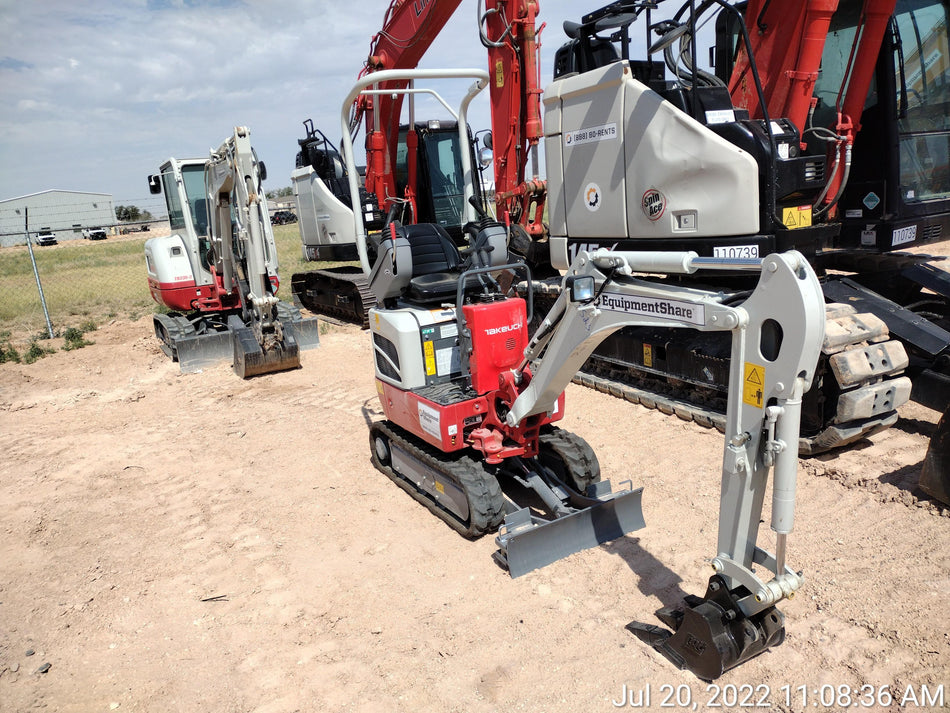 2022 TAKEUCHI TB210R