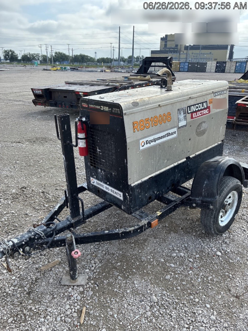 2019 Lincoln Electric Vantage 322 Welder Ready-Pak 3, Two wheel trailer, Fender and Light kit, Cable Rack