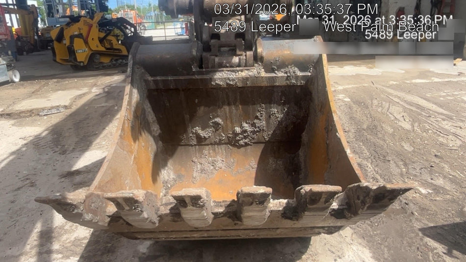 2025 CASE 48" Bucket 56-65K - Case