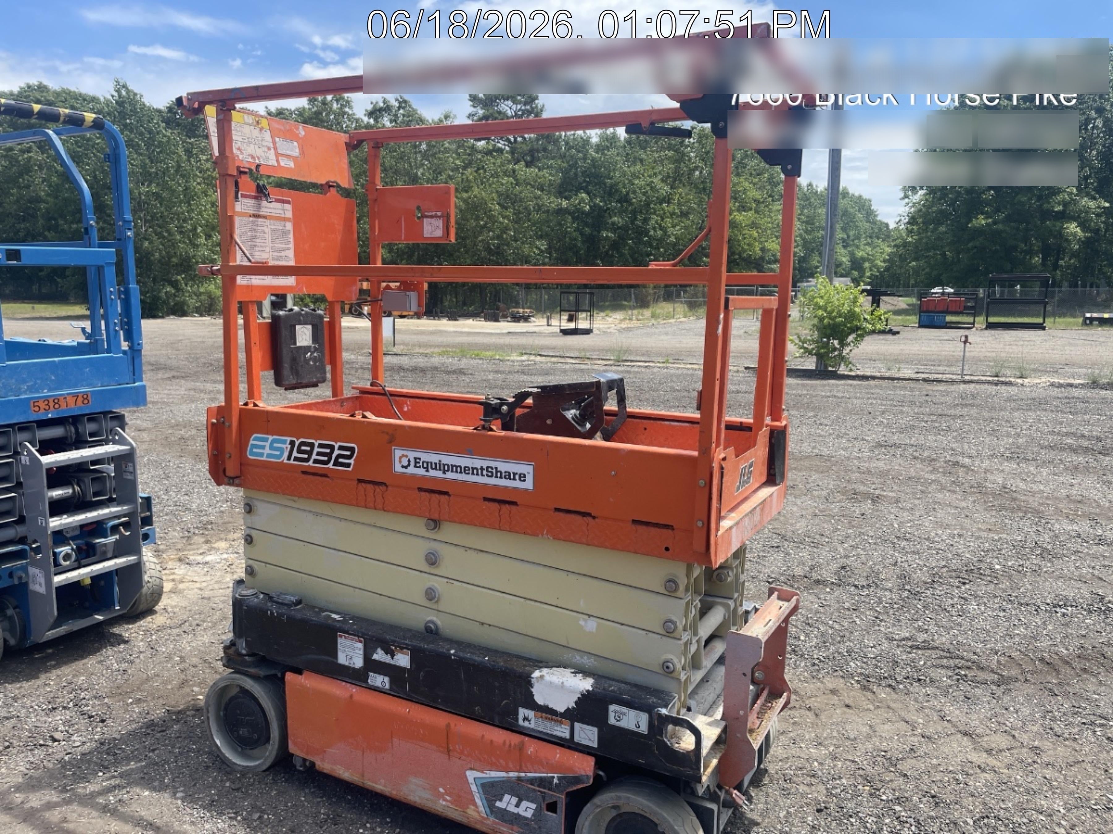 2021 JLG ES1932