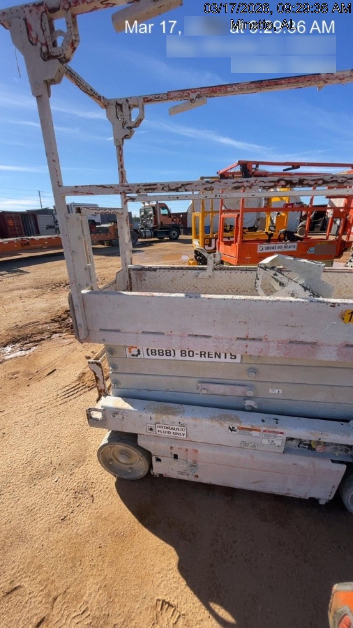 2021 JLG ES1932