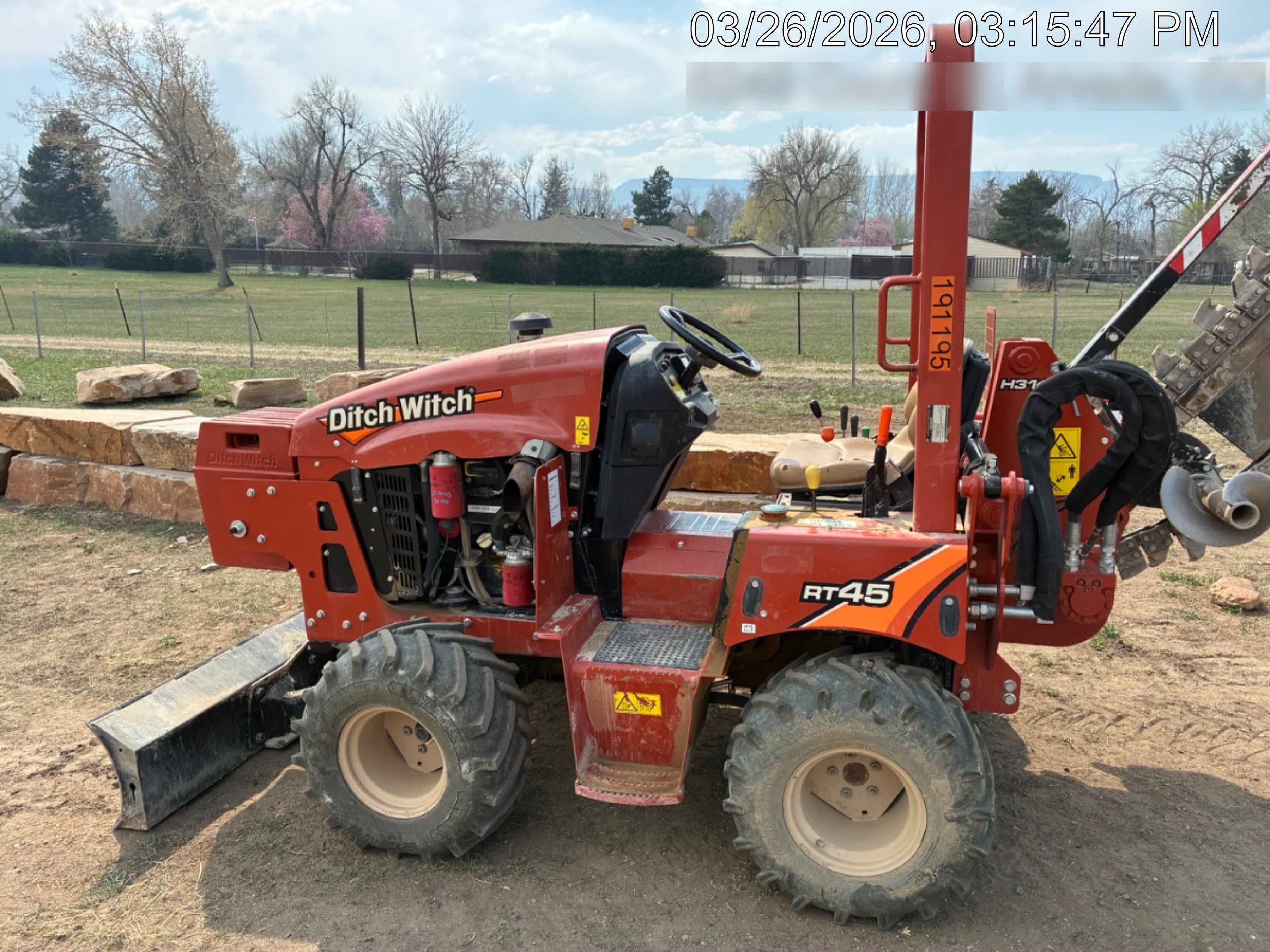 2022 DITCH WITCH RT45A