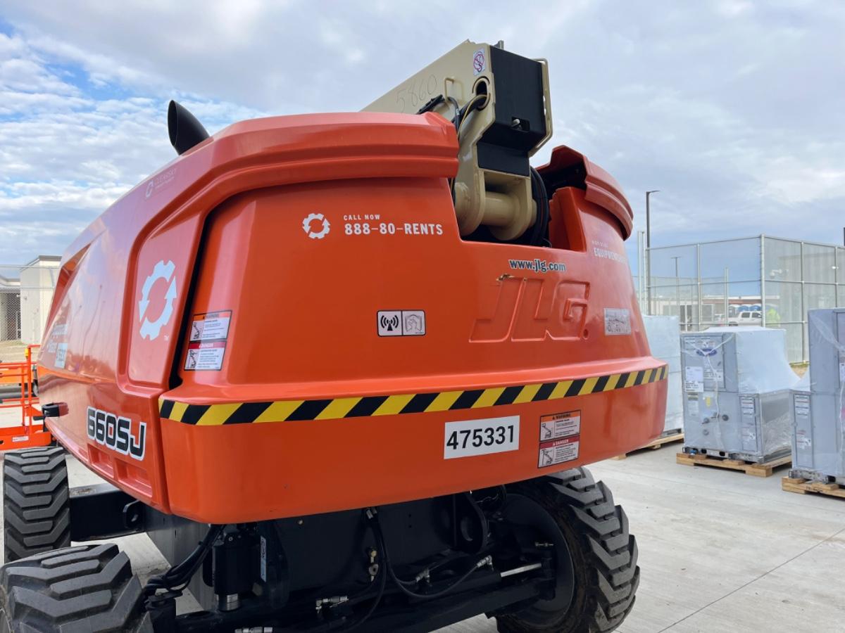 2024 JLG 660SJ