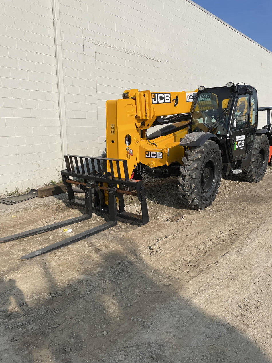2022 JCB 509-42