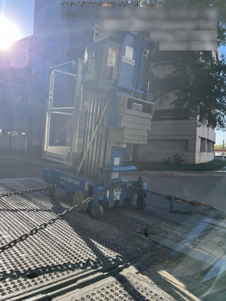 2022 GENIE AWP-30S DC