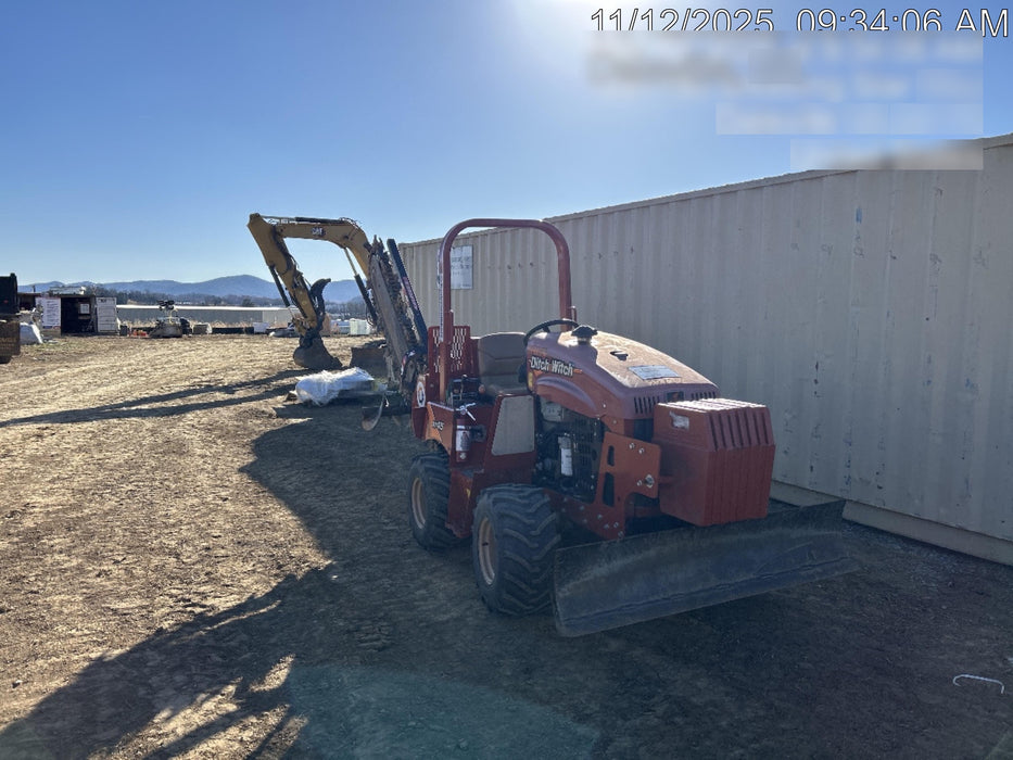 2022 DITCH WITCH RT45A