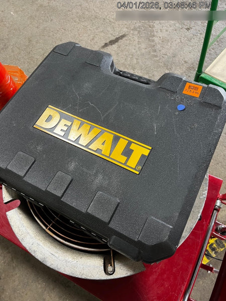2023 DEWALT DWE1622K