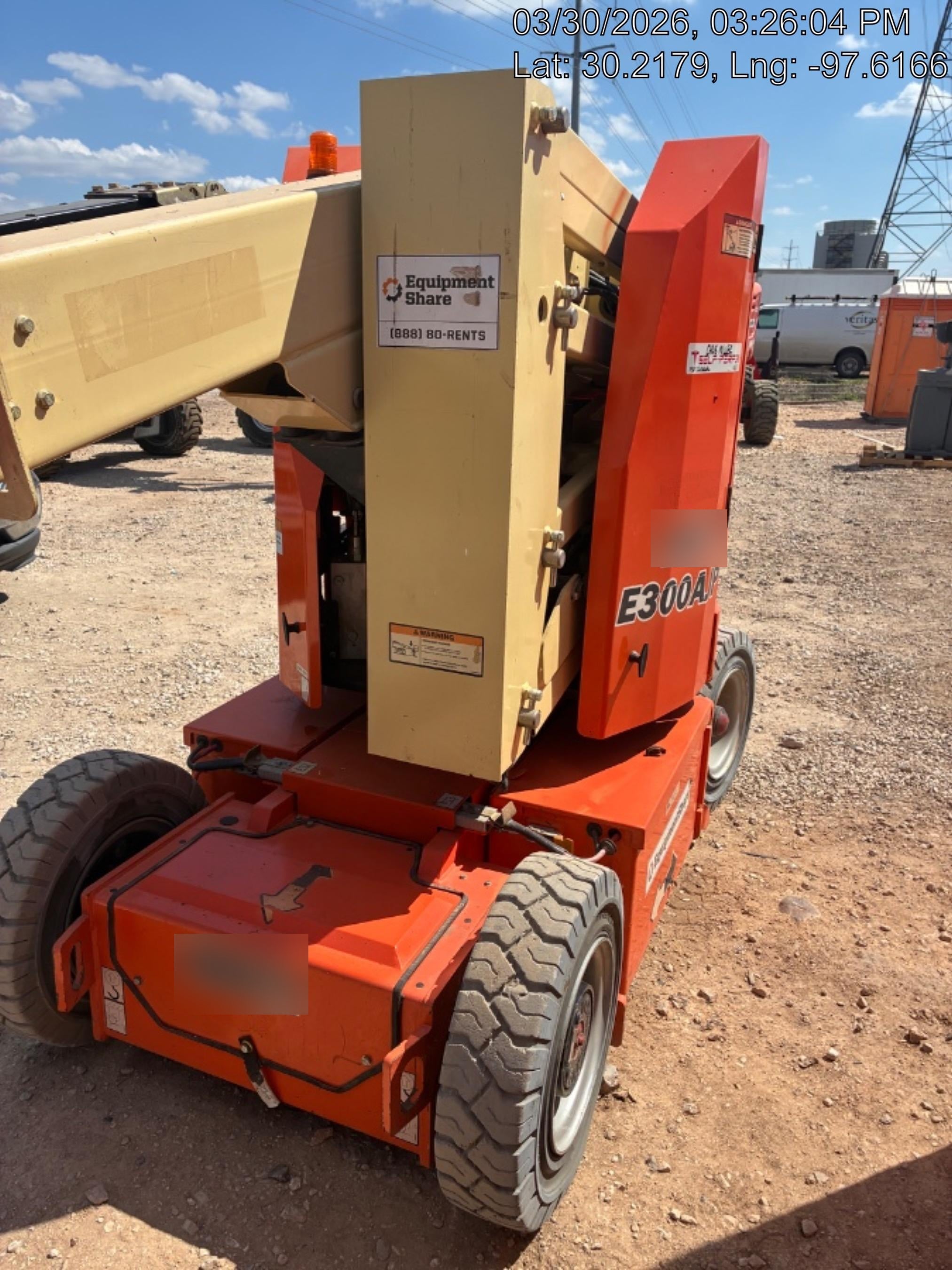 2019 JLG E300AJP
