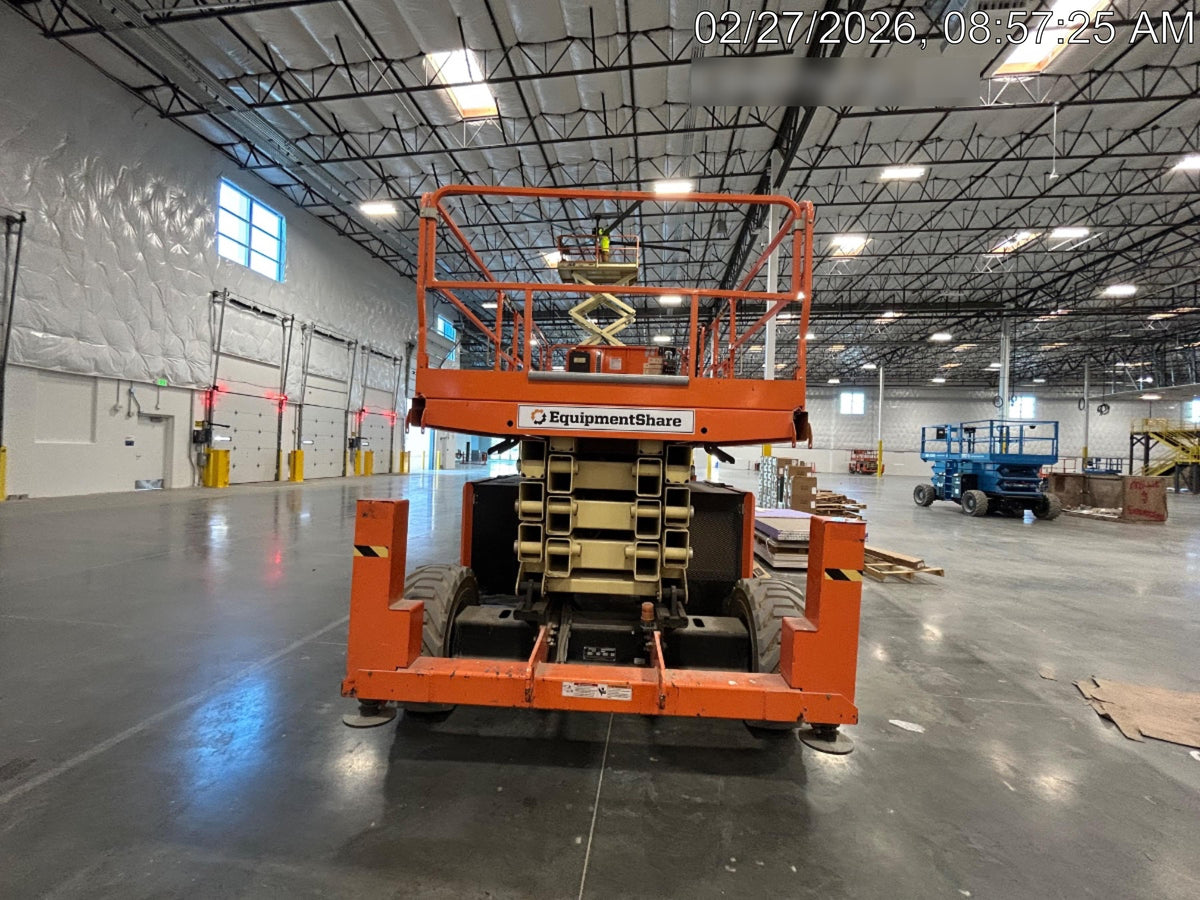 2019 JLG 430LRT
