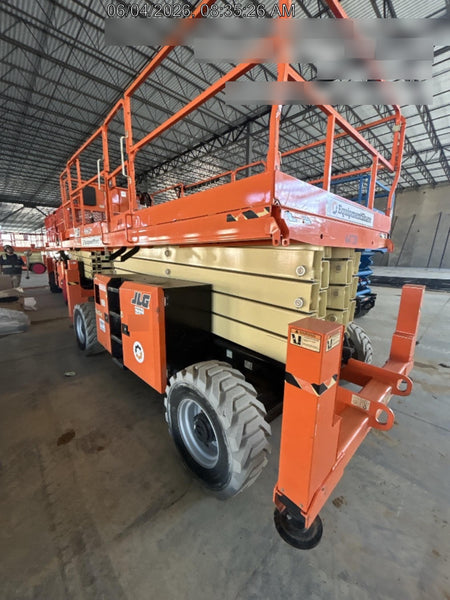 2020 JLG 430LRT
