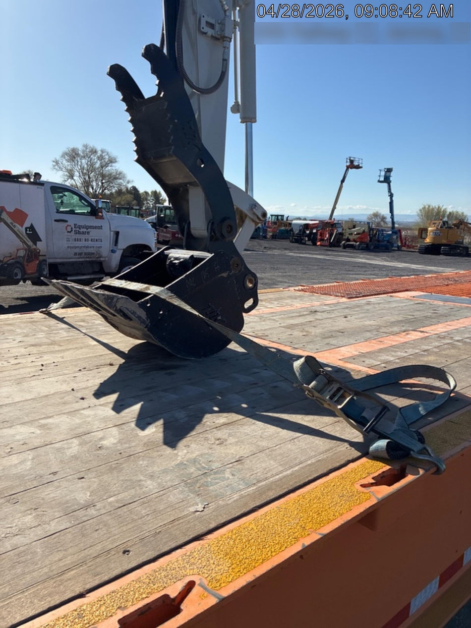 2025 TAKEUCHI 18" HD Bucket - Takeuchi