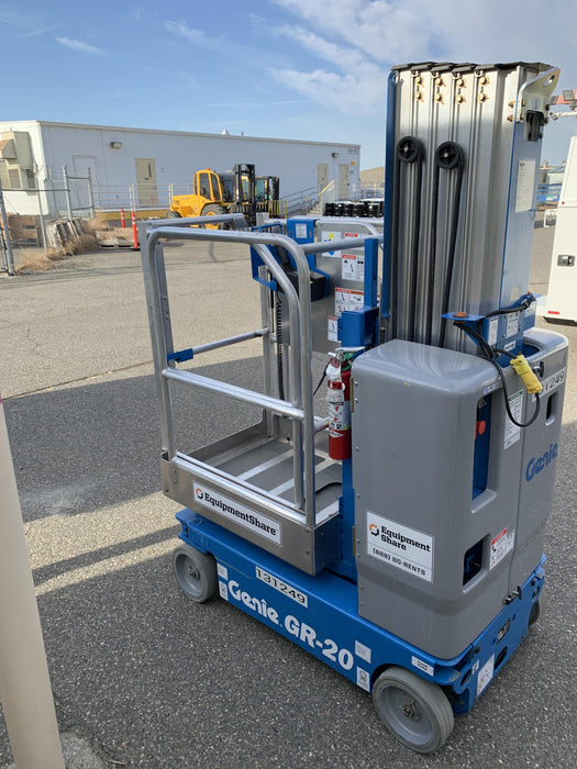 2021 GENIE GR-20