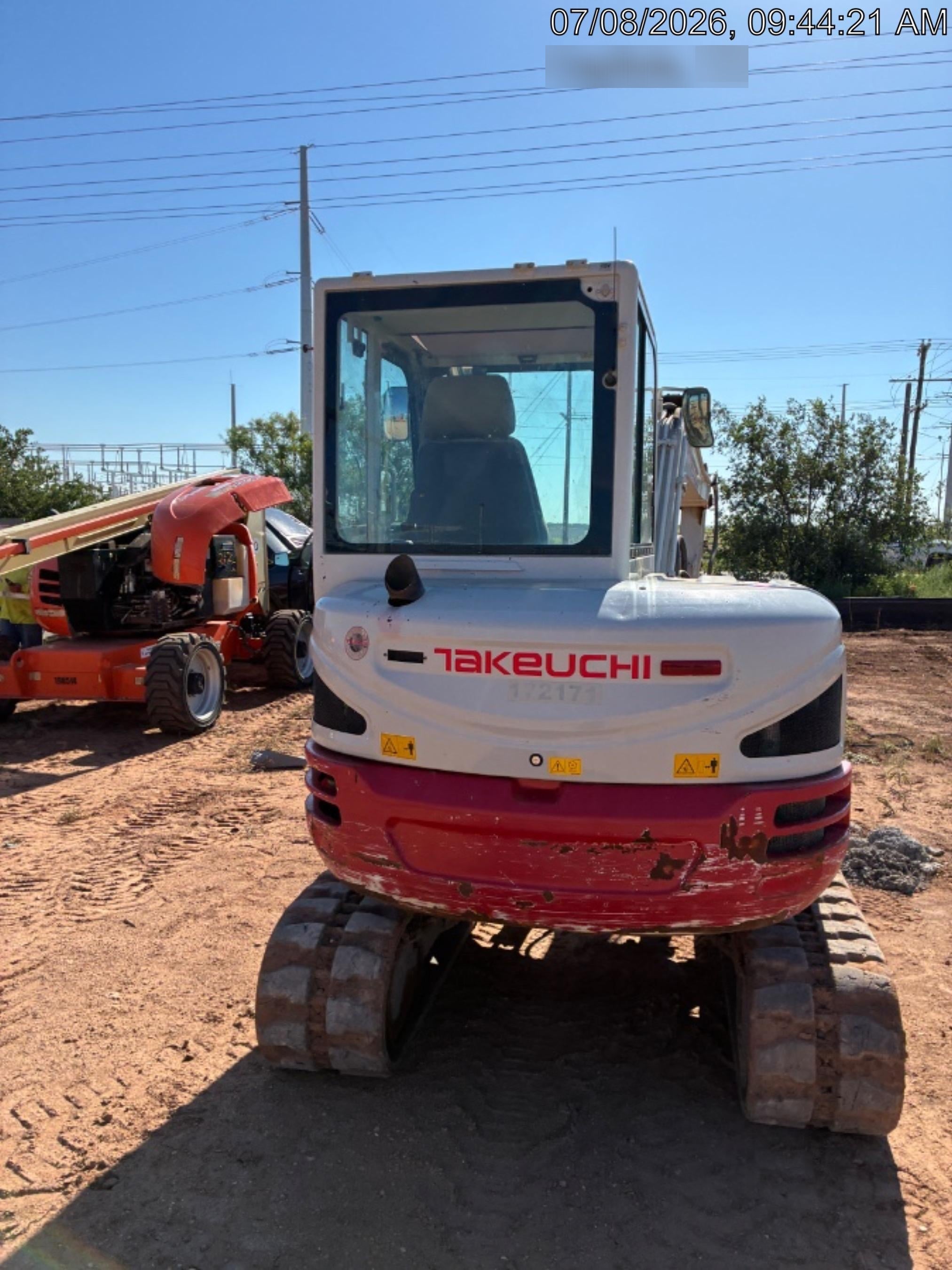2021 TAKEUCHI TB250-2C
