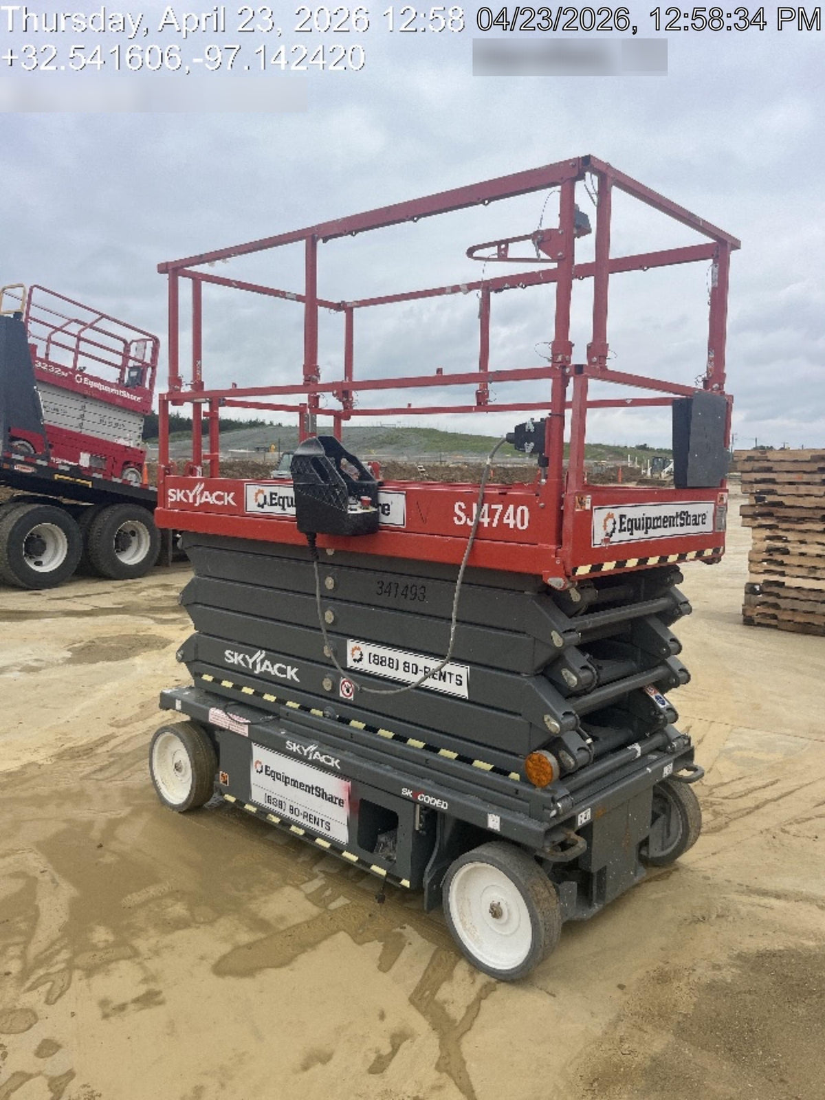 2023 SKYJACK SJ4740