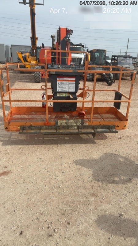 2022 JLG 860SJ