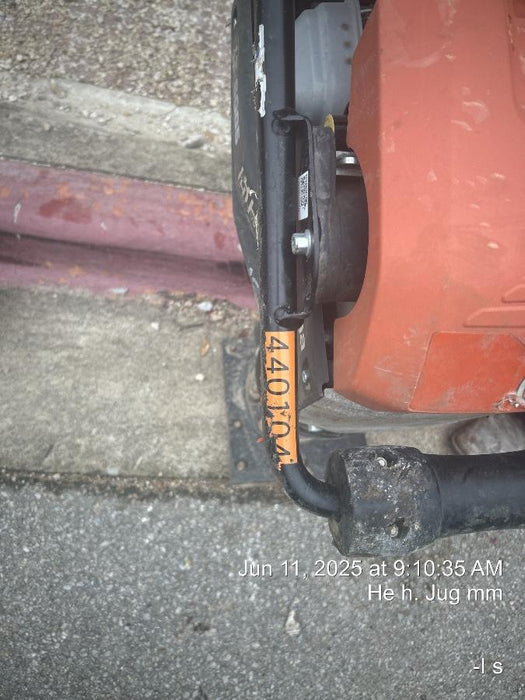 2024 HUSQVARNA LT6005