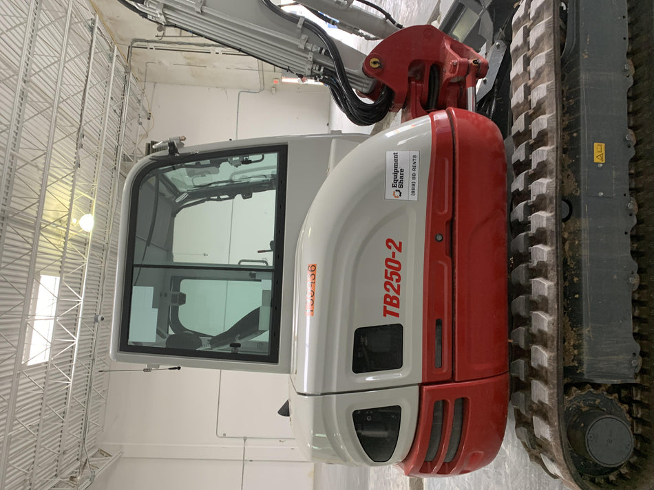 2020 TAKEUCHI TB250-2C