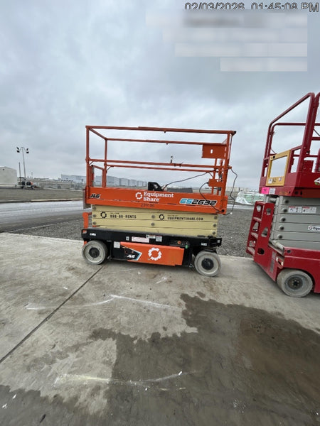 2022 JLG ES2632