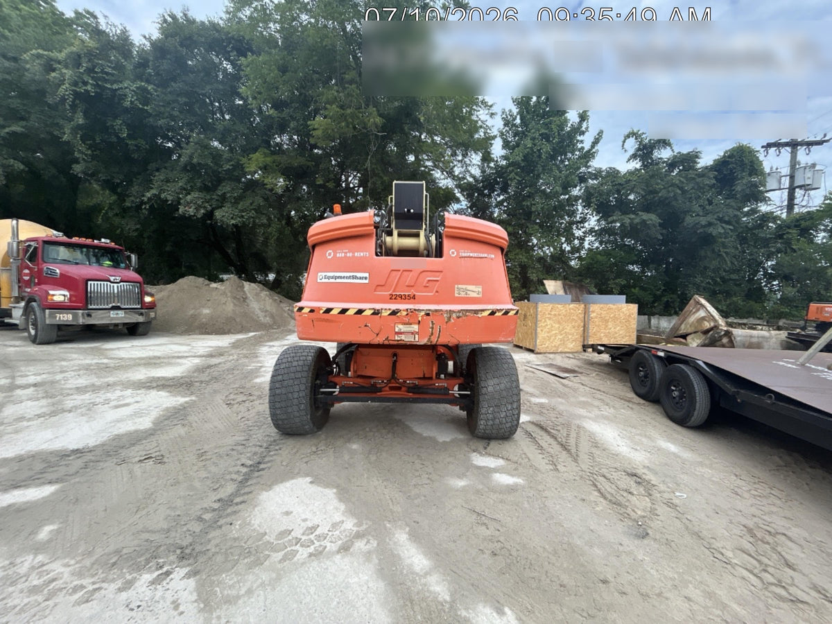 2022 JLG 660SJ