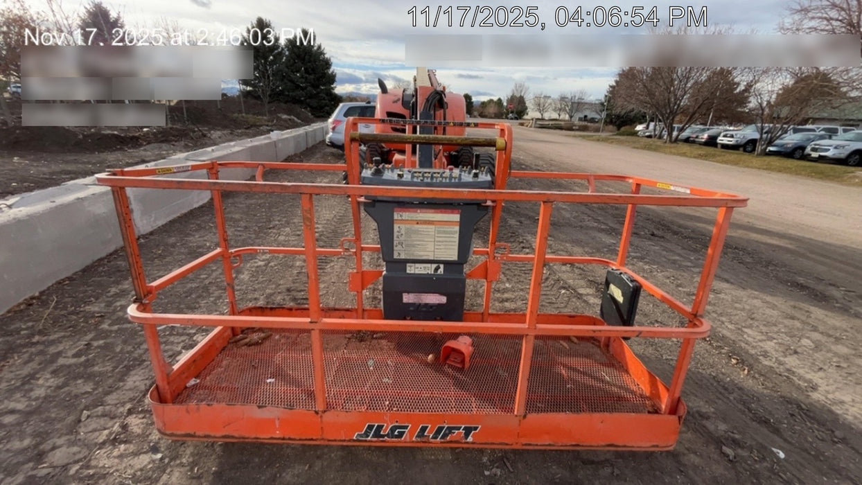 2019 JLG 600AJ