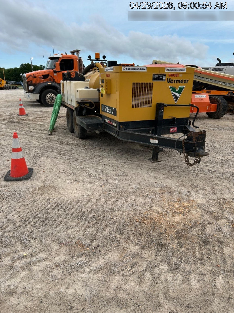 2022 VAC-TRON LP573XDT