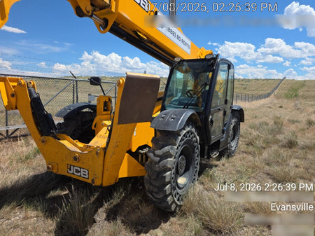 2019 JCB 512-56 Cab/Heat/Air, 109 HP, Solid Tires, STD Worklight, Beacon, Aux Hydraulics, Lifting Eye, Back up Alarm w/66" Carriage/60" Forks