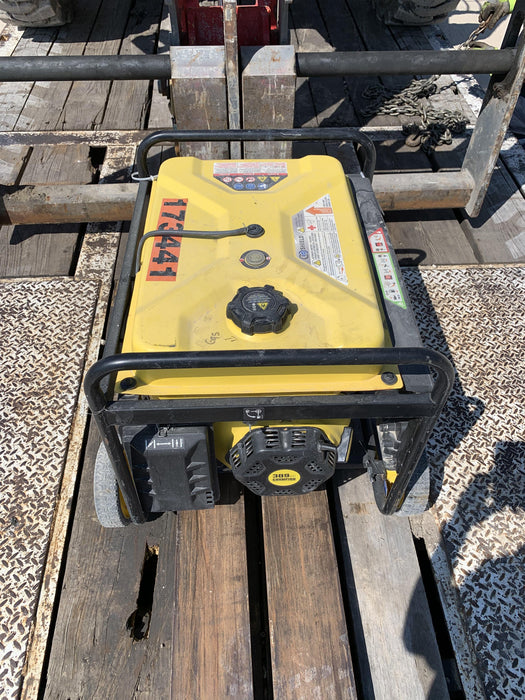 2021 Champion Power Equipment 201033C 7500 WATT GENERATOR