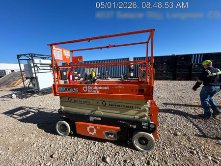 2022 JLG ES2632