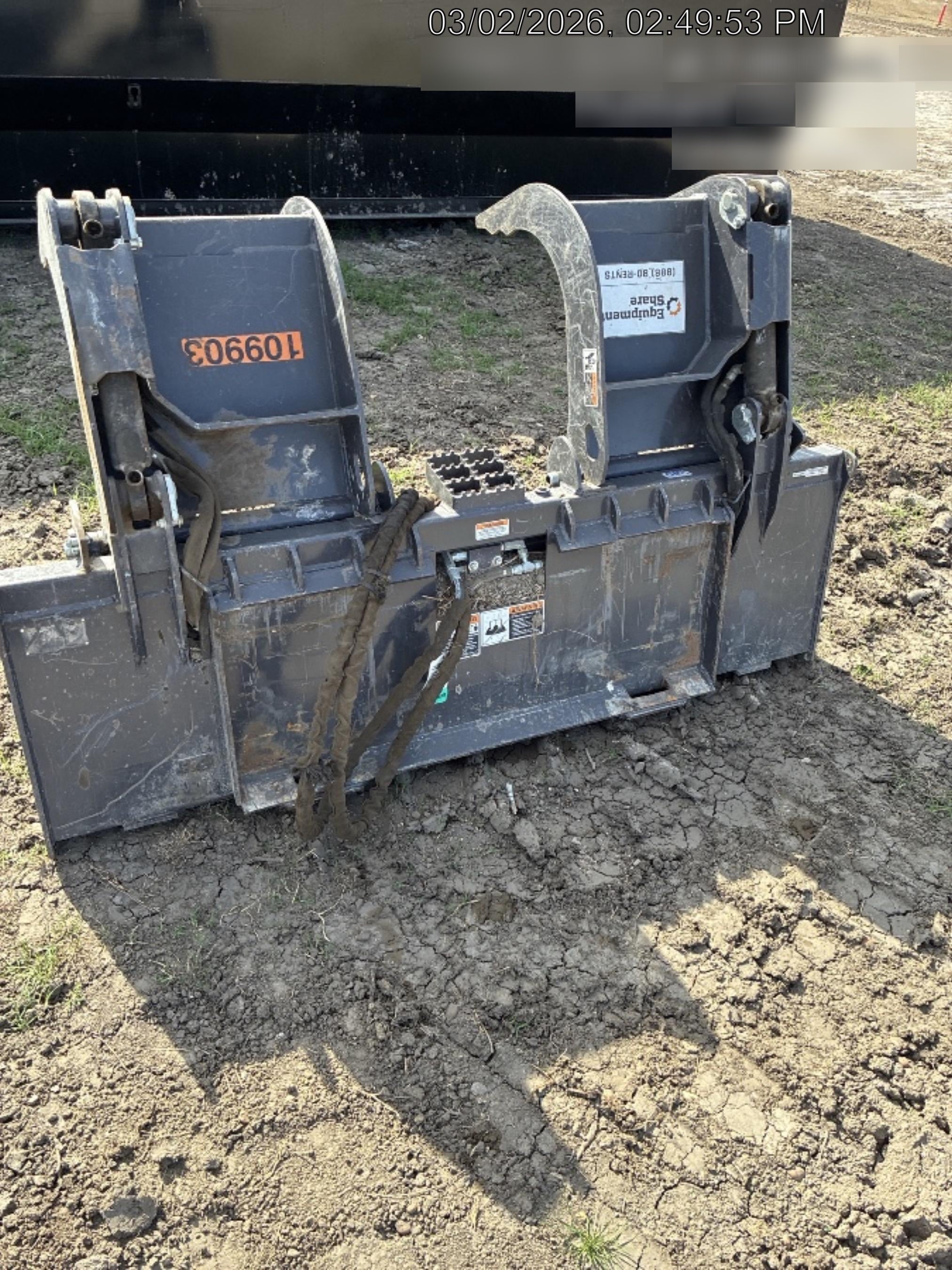 2020 PALADIN 72" Scrap Grapple Bucket - Paladin