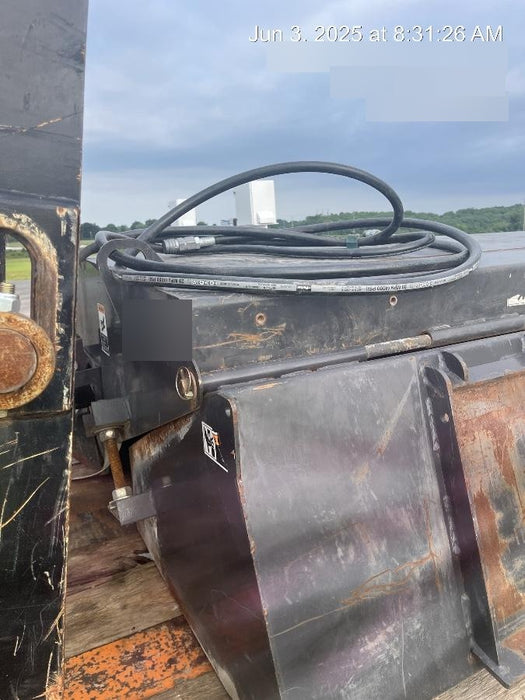 2019 PALADIN Sweepster SB72