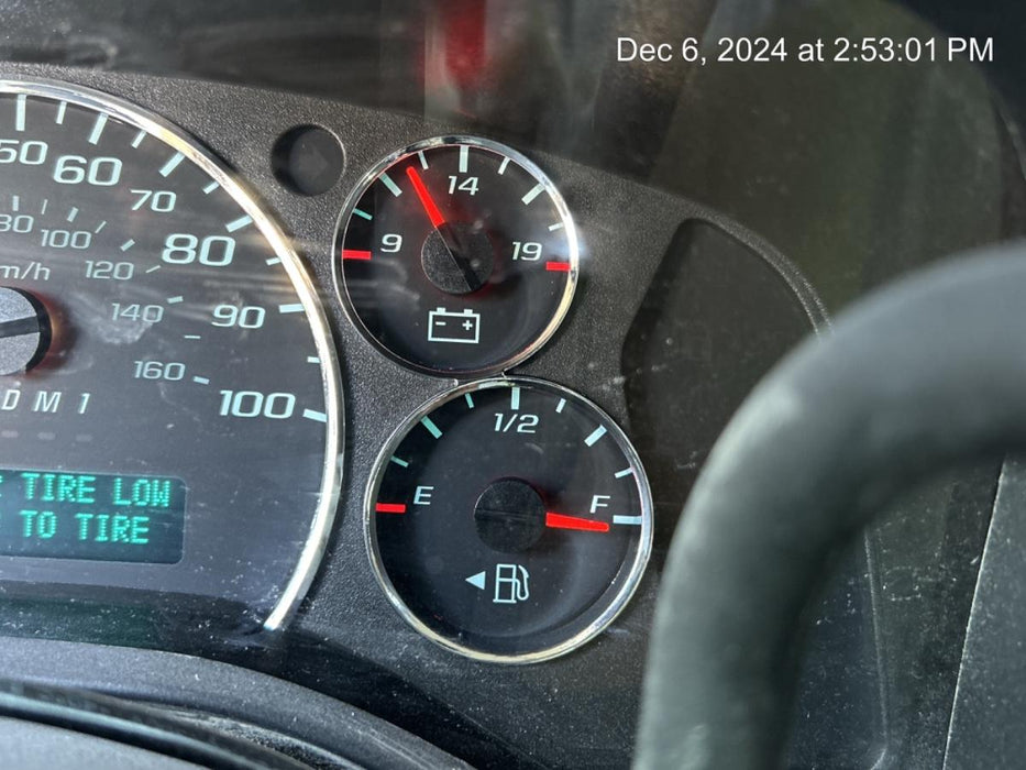 2023 CHEVROLET Express Van - Rental