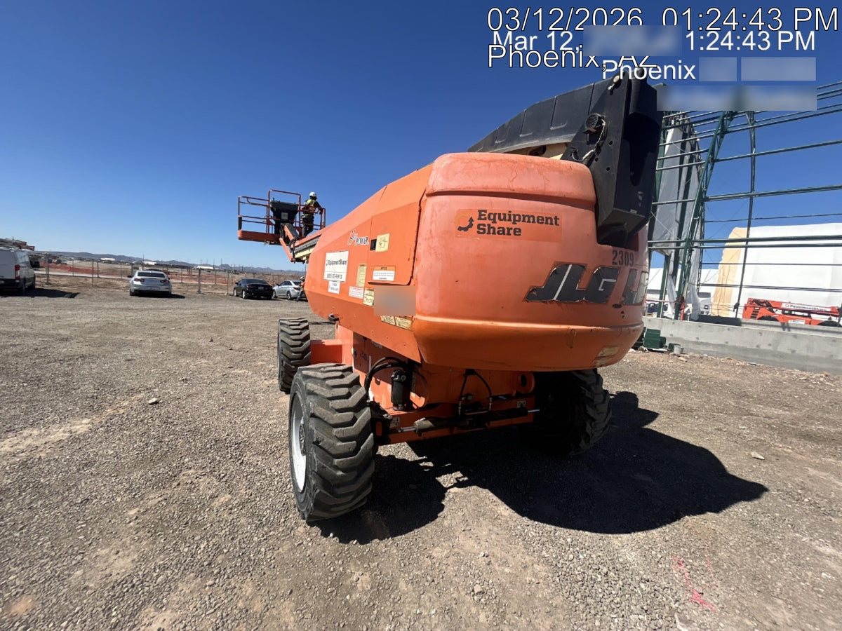 2017 JLG 660SJ