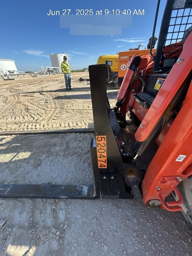2025 ARROW MATERIAL HANDLING F5100CB - 72"