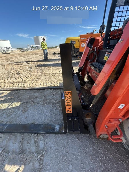 2025 ARROW MATERIAL HANDLING F5100CB - 72"