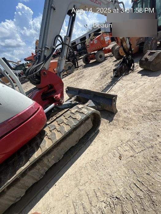 2021 TAKEUCHI TB250-2