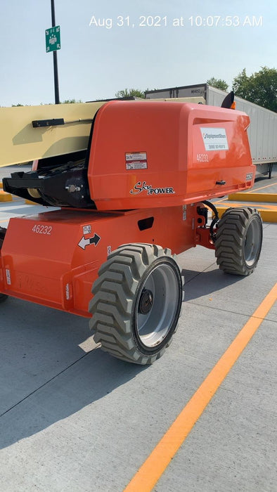 2019 JLG 660SJ