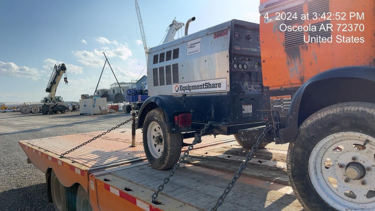 2019 Lincoln Electric Vantage 322 Lincoln Vantage 322 Welder w/Trailer, Light Kit, Cable Rack