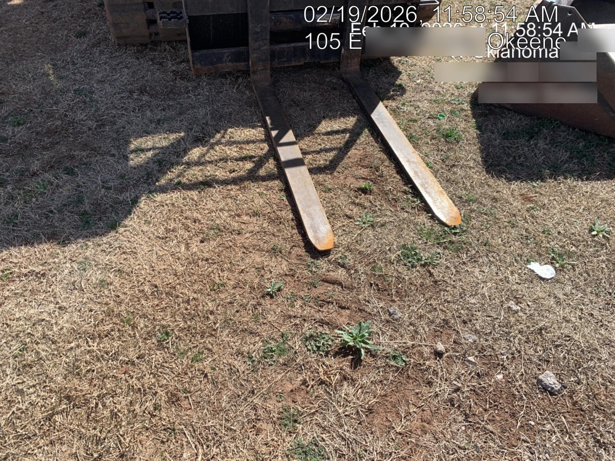 2024 ARROW MATERIAL HANDLING 48" Pallet Forks - Arrow