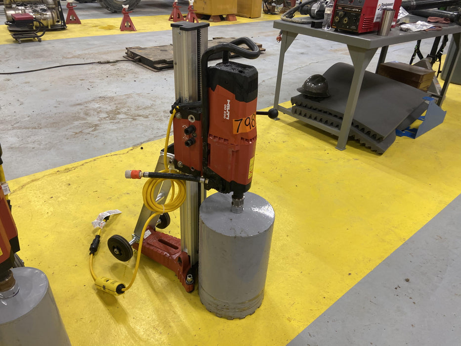 2020 HILTI DD250E