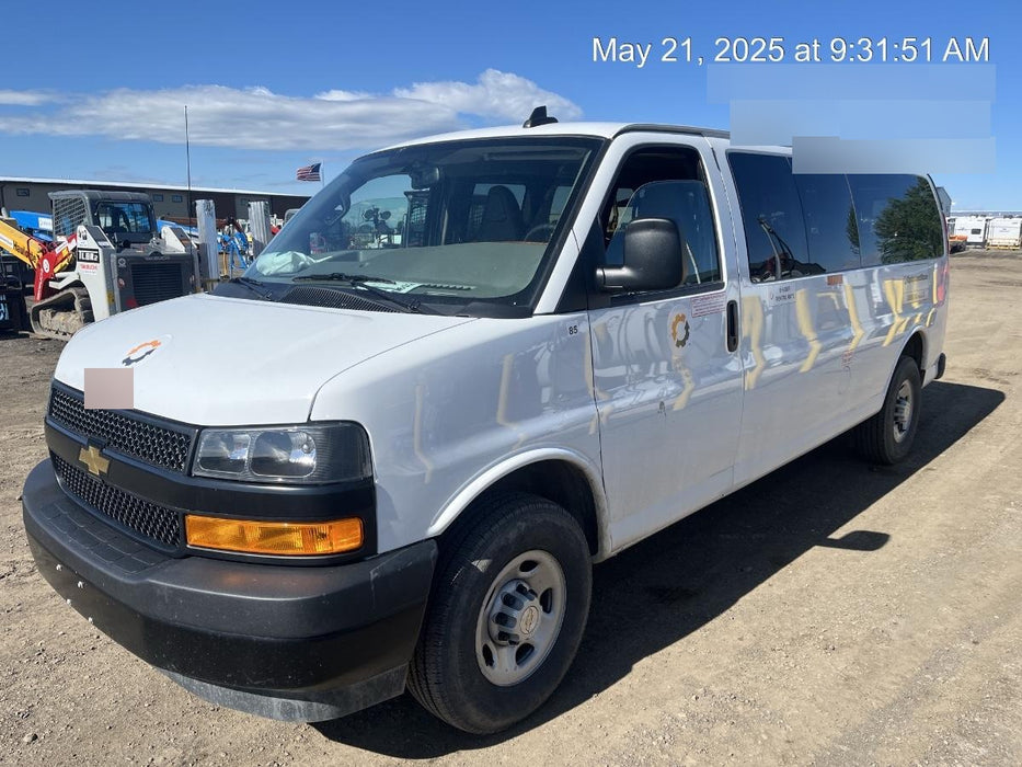 2023 CHEVROLET Express Van - Rental