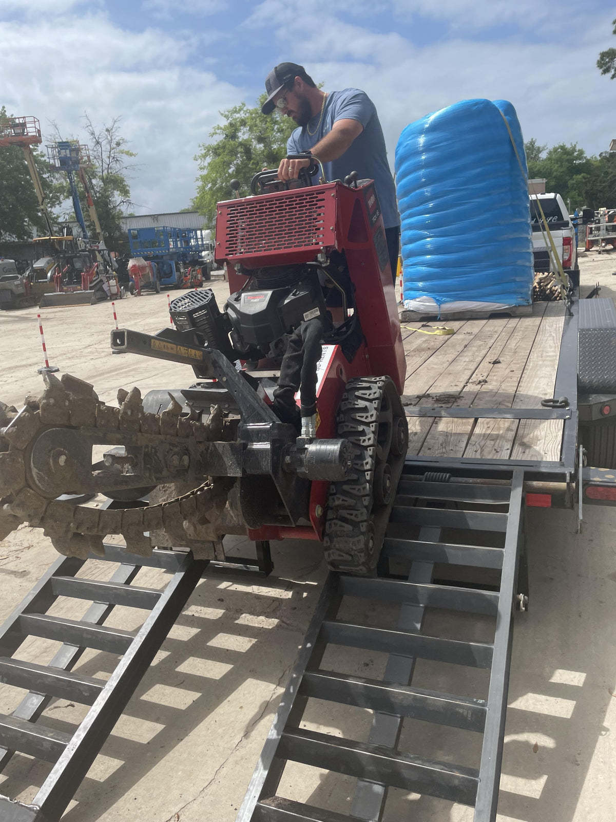 2022 TORO TRX-16
