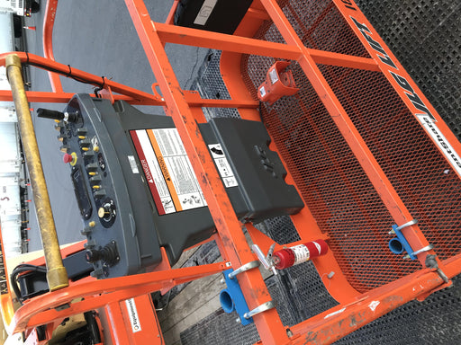 2019 JLG E450AJ