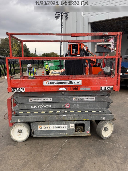 2016 Skyjack SJIII-3226 26' Scissor Lift