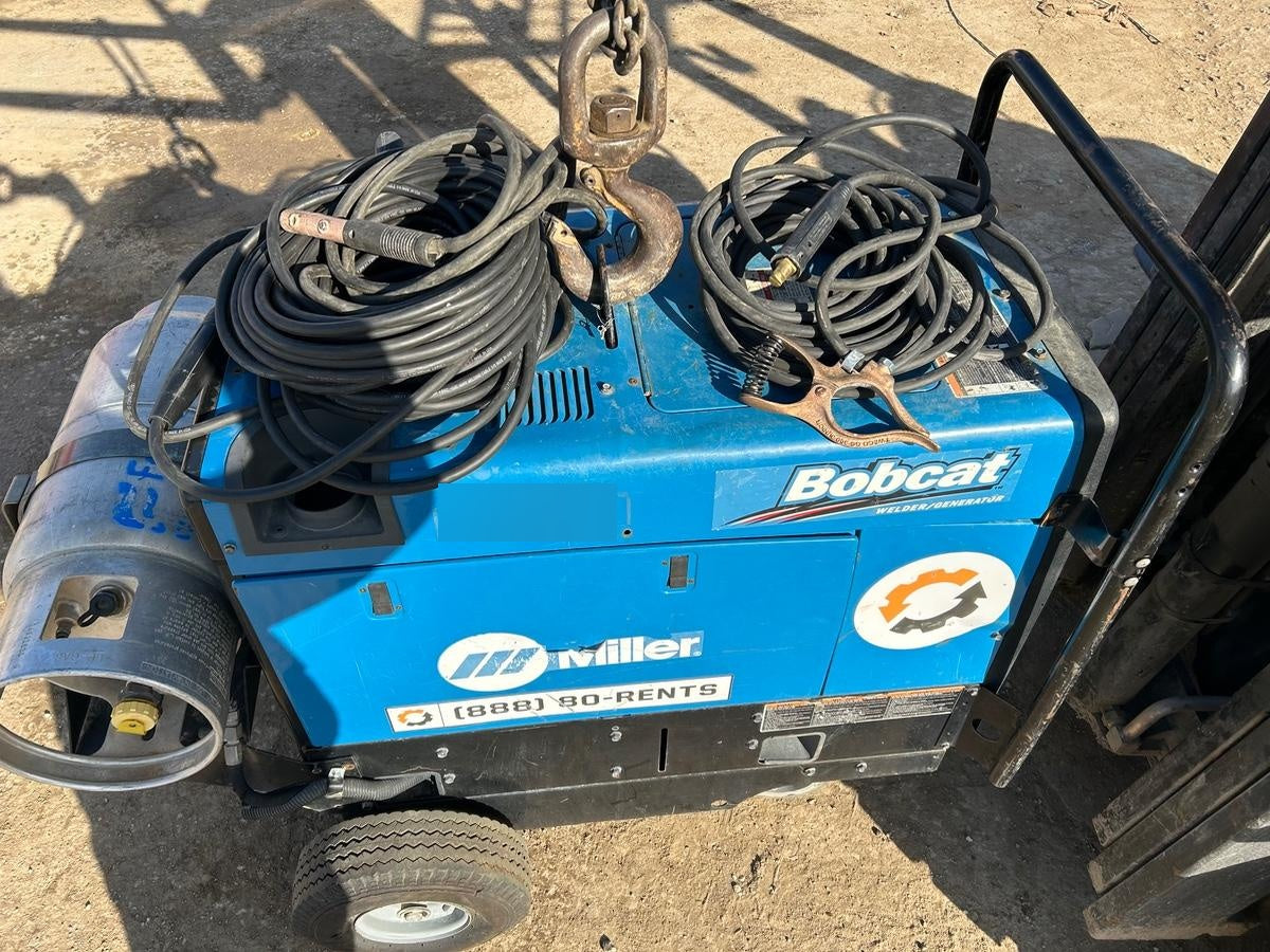 2019 Miller Electric BOBCAT 250 LP/Propane, Running Gear, Tank Bracket, Hose