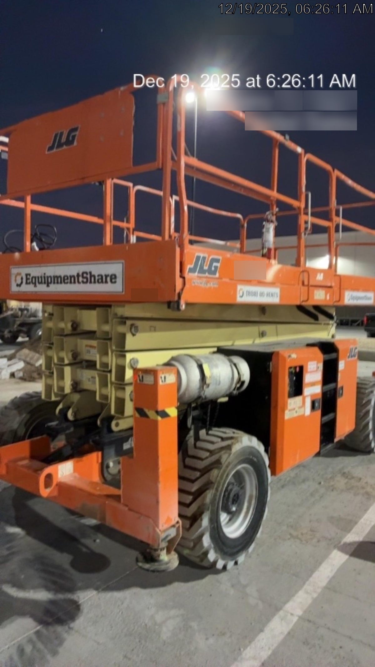 2020 JLG 430LRT