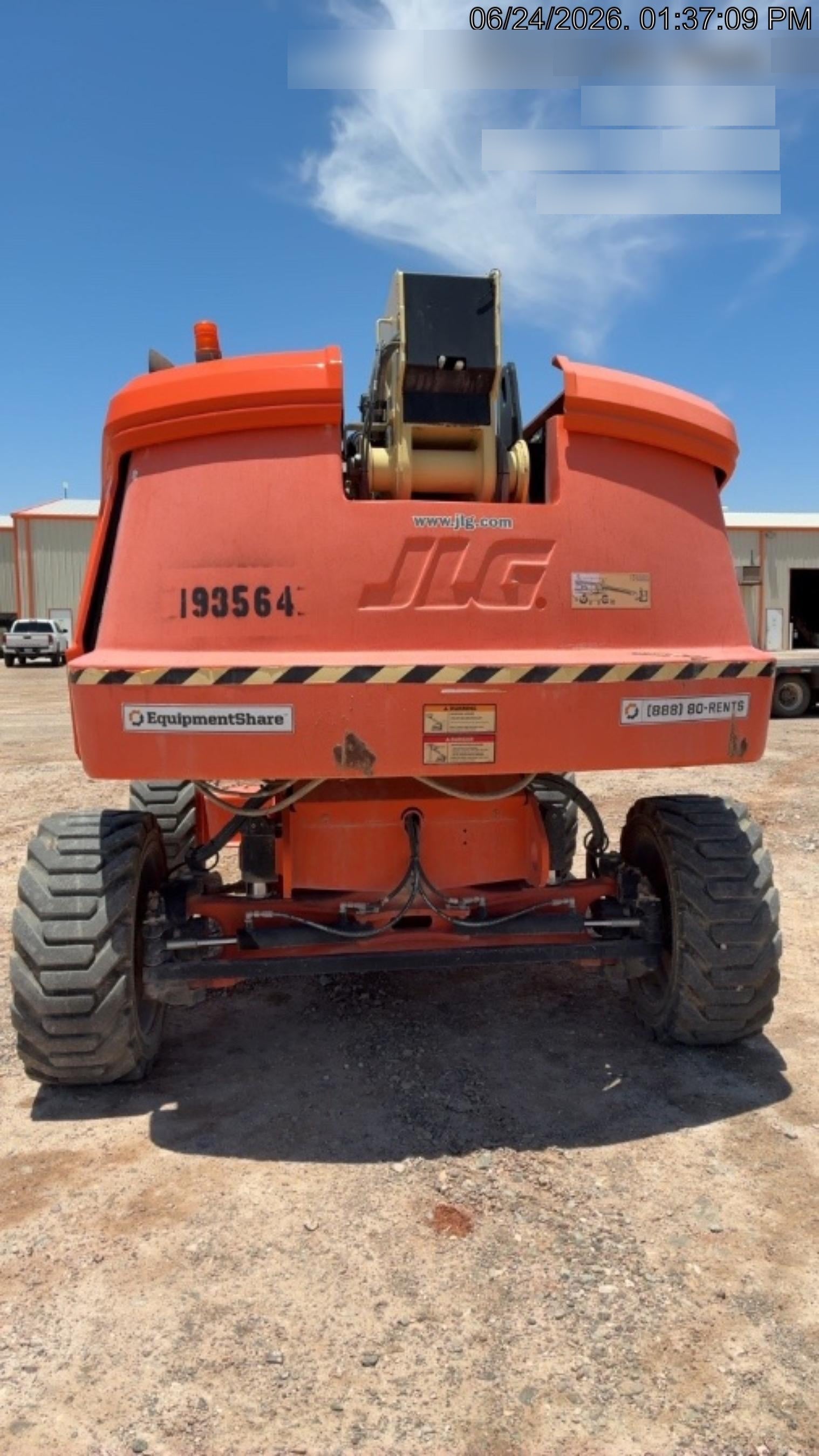 2021 JLG 600S