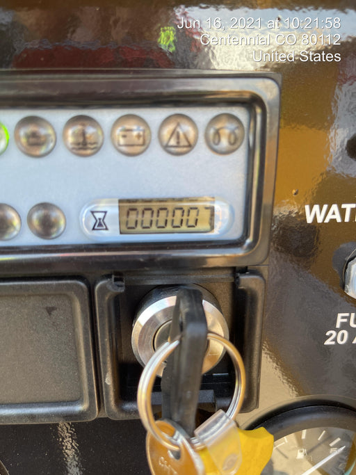 2021 VAC-TRON LP573XDT