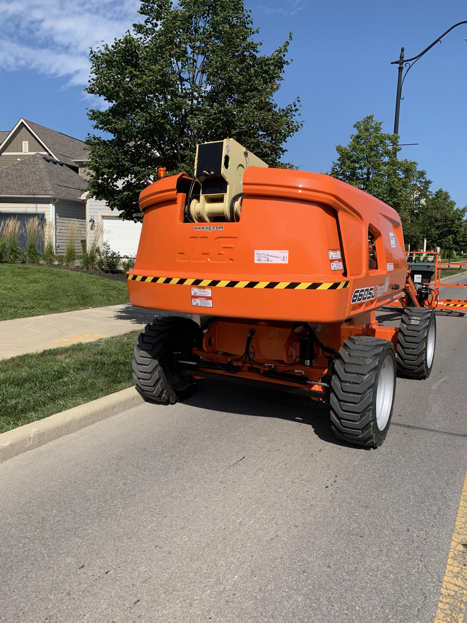 2021 JLG 660SJ