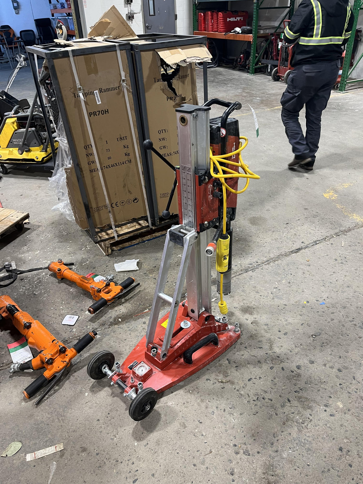 2019 HILTI DD 250