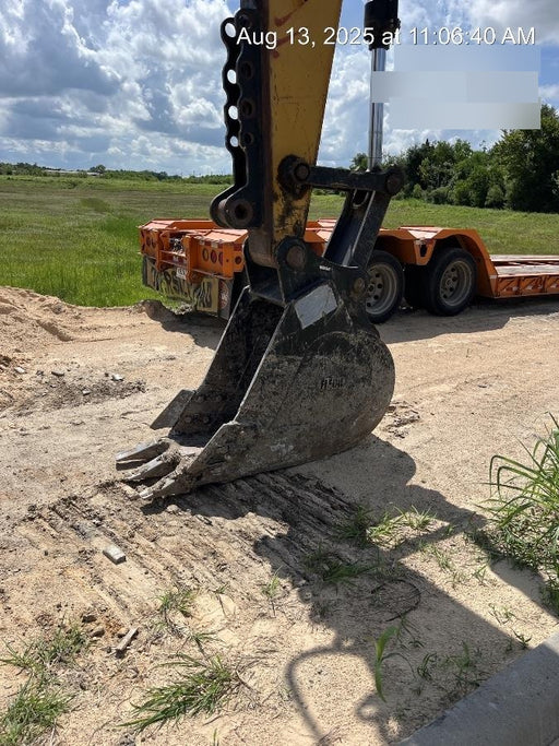 2025 FLECO Bucket 24" HD Pin-On